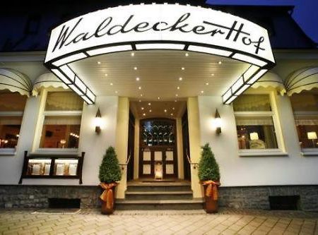Hotel & Spa Waldecker Hof วิลลิงเงิน ภายนอก รูปภาพ