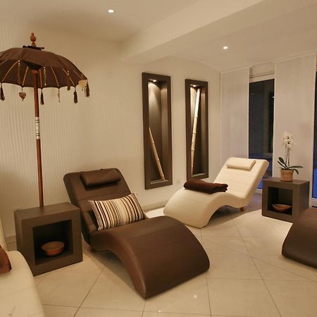 Hotel & Spa Waldecker Hof วิลลิงเงิน ภายนอก รูปภาพ